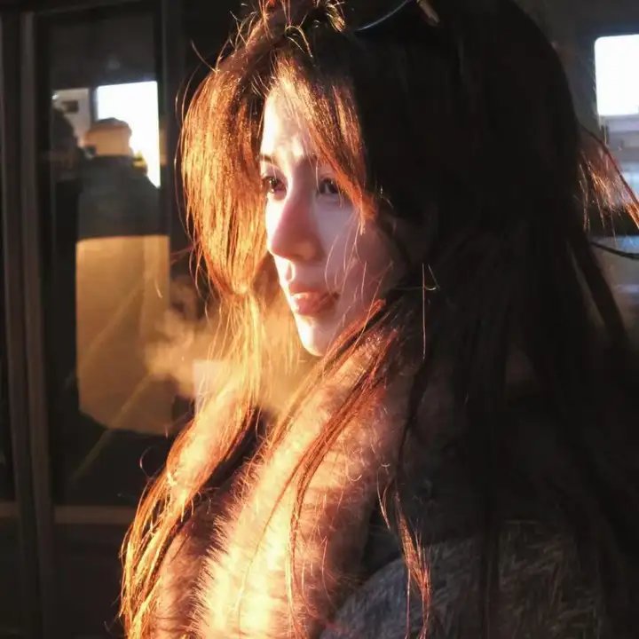 美发秀 封面