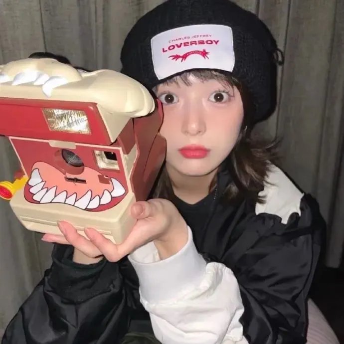 军中春色 封面